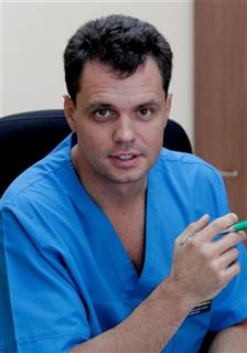 ДАВЫДОВ Денис Владимирович, д.м.н., профессор кафедры военно-полевой хирургии ИУВ МУНКЦ им. П.В. Мандрыка МО РФ